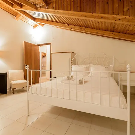 Denise Studios&apartments 4*