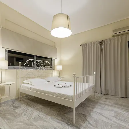 Denise Studios&apartments 4*