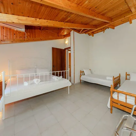 Denise Studios&apartments Argassi