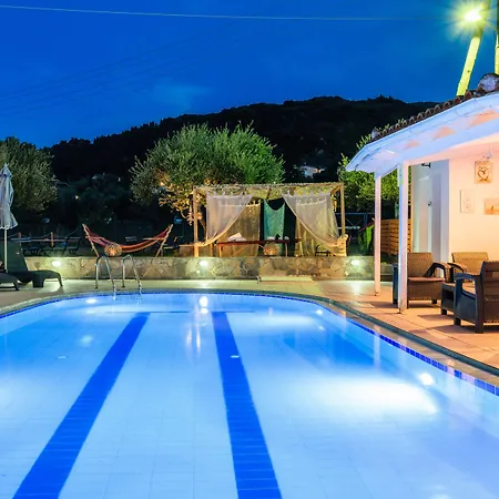 Denise Studios&apartments 4*