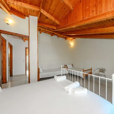 Hotel de apartamente Denise And Argassi