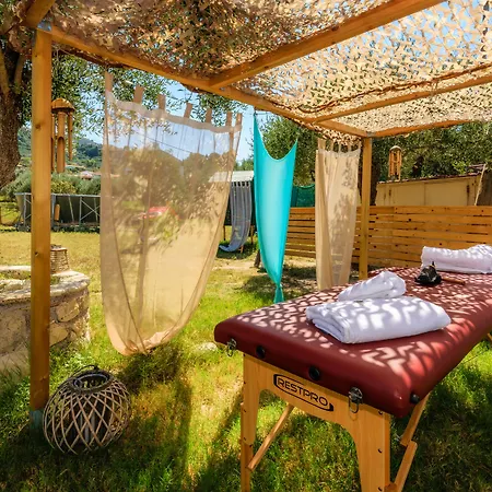 Hotel de apartamente Denise And Argassi