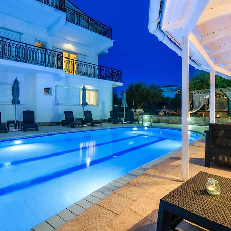 Hotel de apartamente Denise And Argassi