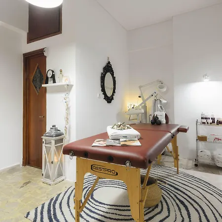 Hotel de apartamente Denise And