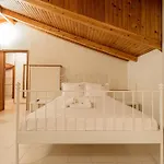 Denise Studios And Apartments Апарт-отель Аргаси