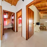 Denise Studios And Apartments Апарт-отель
