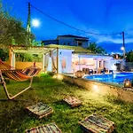 Апарт-отель Denise Studios And Apartments 4*