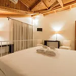 Denise Studios And Apartments Аргаси