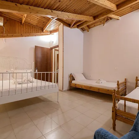 Denise Studios And Apartments 2* Argassi