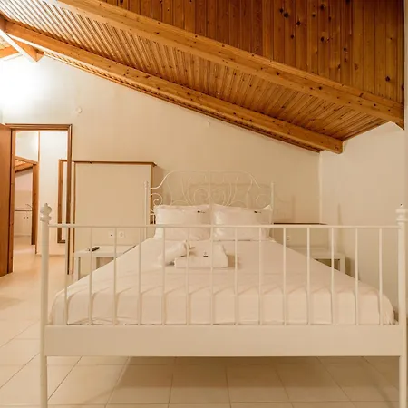 Denise Studios And Apartments Aparthotel Argassi