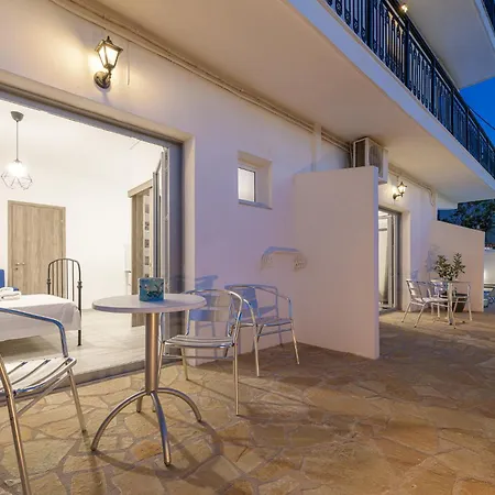 Denise Studios And Apartments Aparthotel Argassi