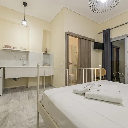 Denise Studios And Apartments Aparthotel